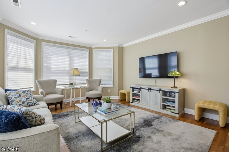 The Pointe - Residential