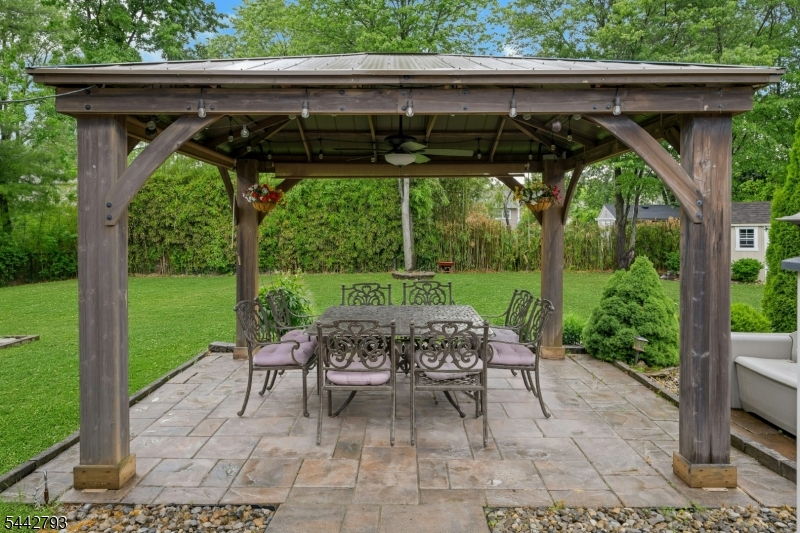 Pine Brook - Residential
