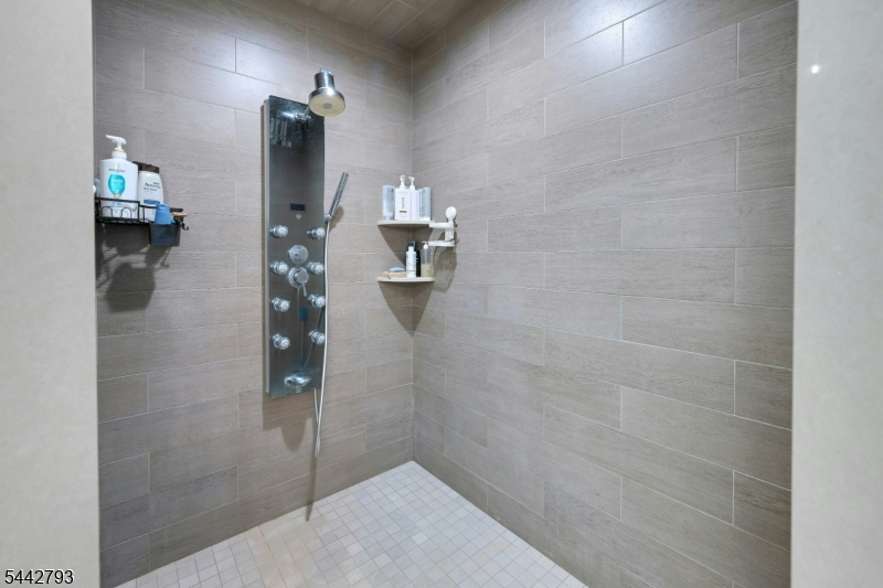 Pine Brook - Residential