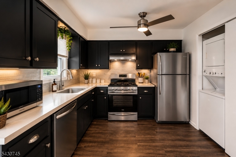Preakness Avenue Town House - Residential