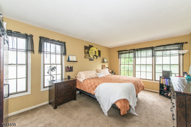 Heritage Lakes - Residential