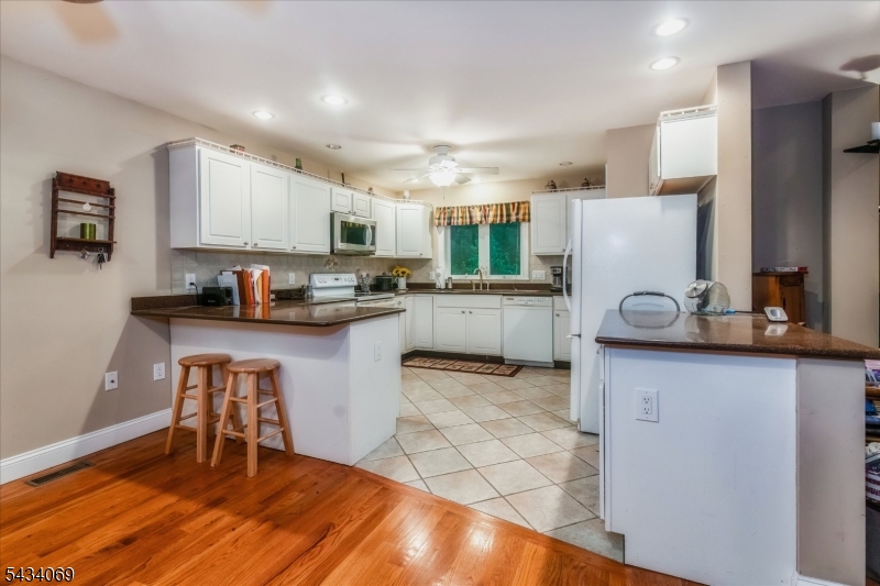 Old Mine Rd Commons - Residential