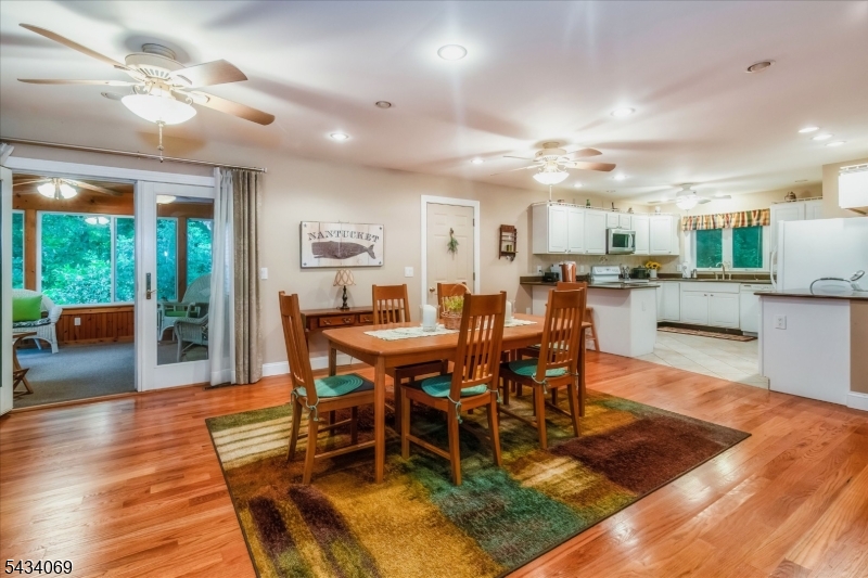 Old Mine Rd Commons - Residential