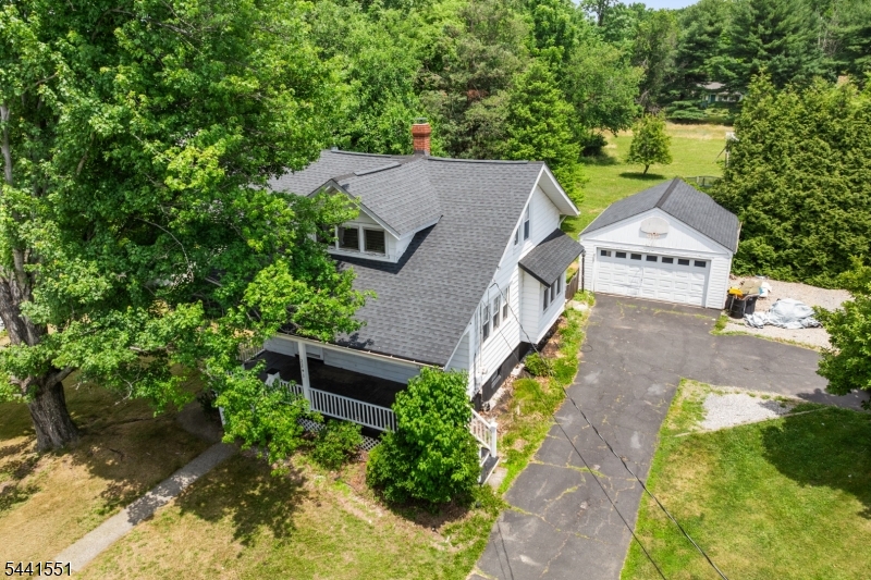 SHERBROOKE MANOR - Residential