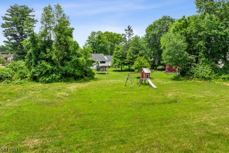 SHERBROOKE MANOR - Residential