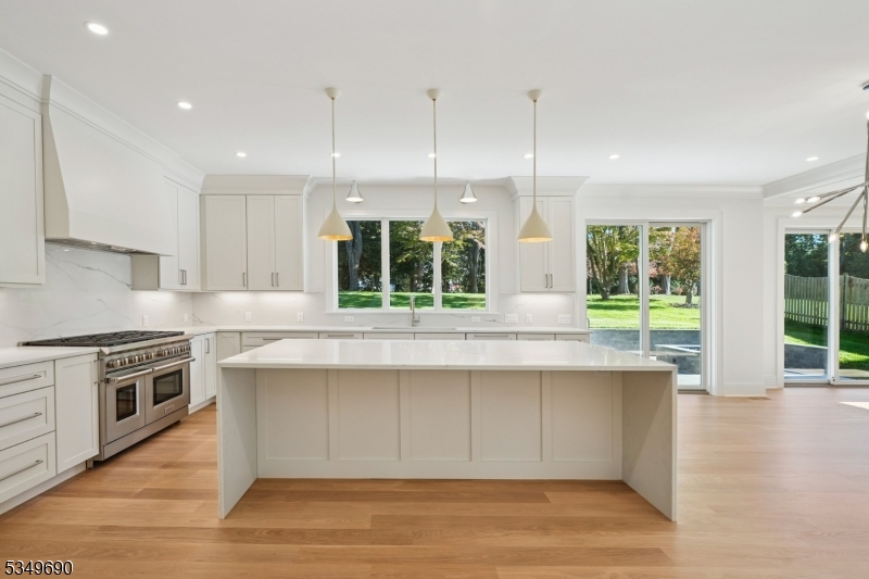 Rolling Hill - Residential