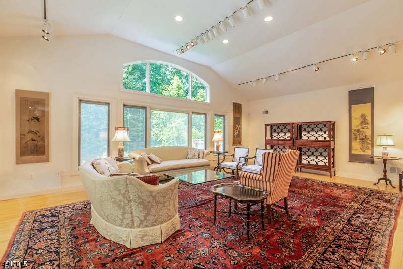 Rolling Hill at Skyline - Residential