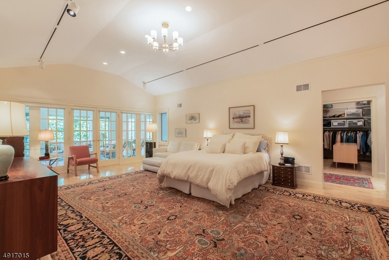 Rolling Hill at Skyline - Residential