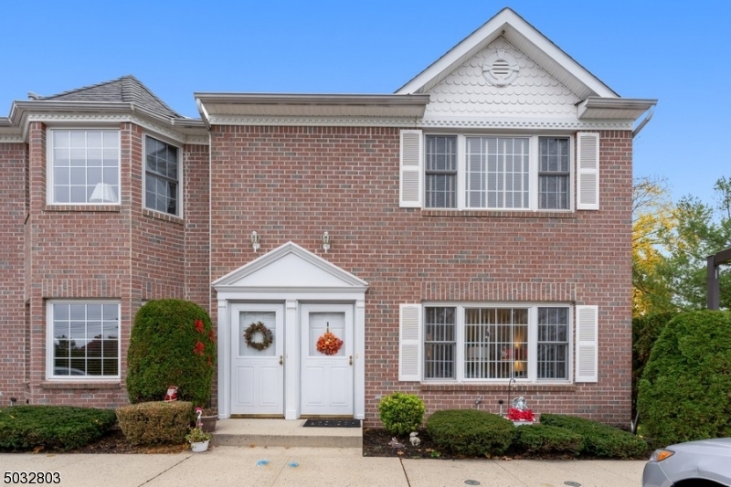 Lakeview Path - Residential