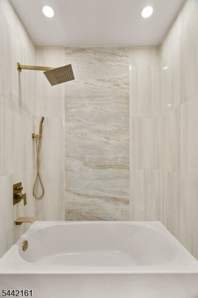 The Glen - Residential