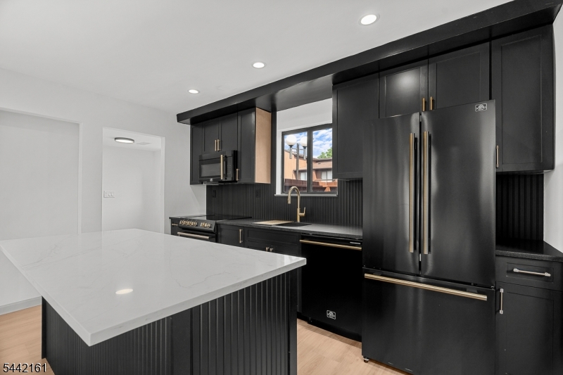 The Glen - Residential