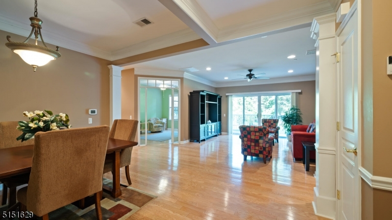 SOMERSET RUN - Residential