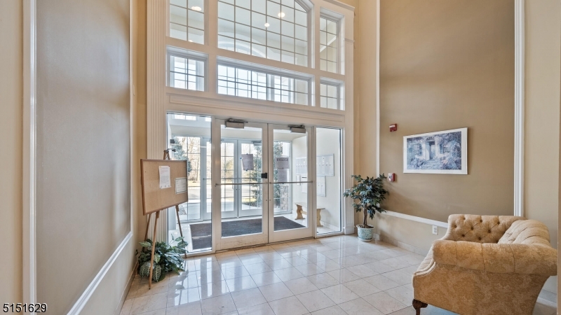 SOMERSET RUN - Residential