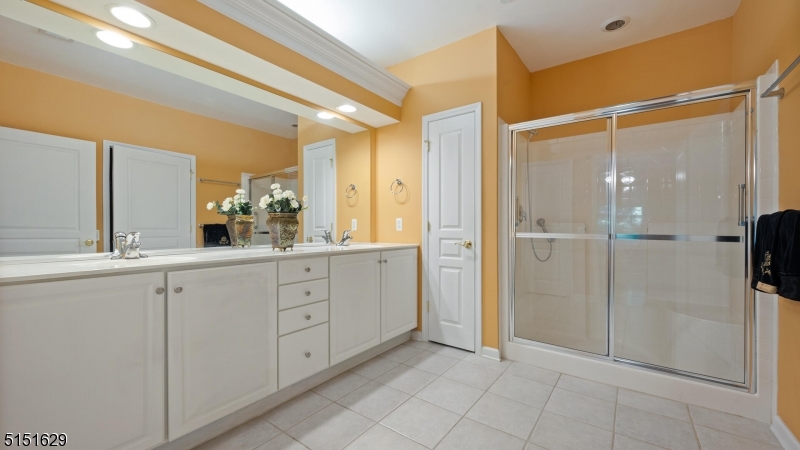 SOMERSET RUN - Residential