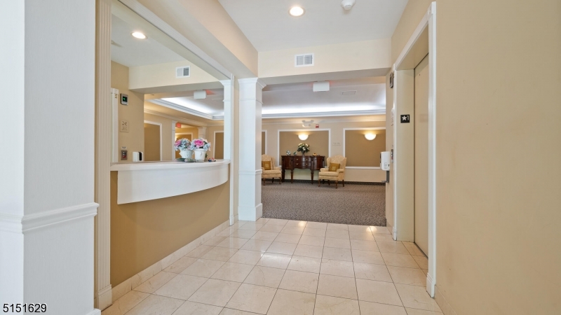 SOMERSET RUN - Residential