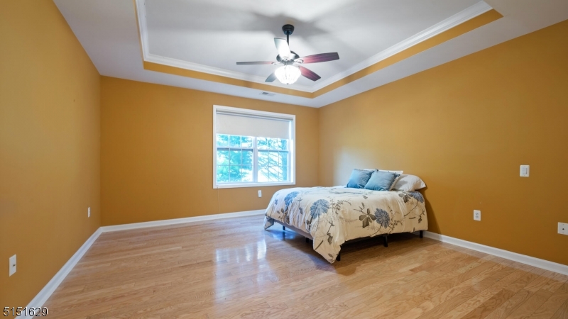 SOMERSET RUN - Residential