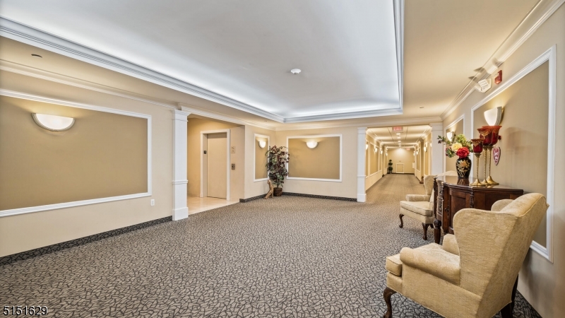 SOMERSET RUN - Residential