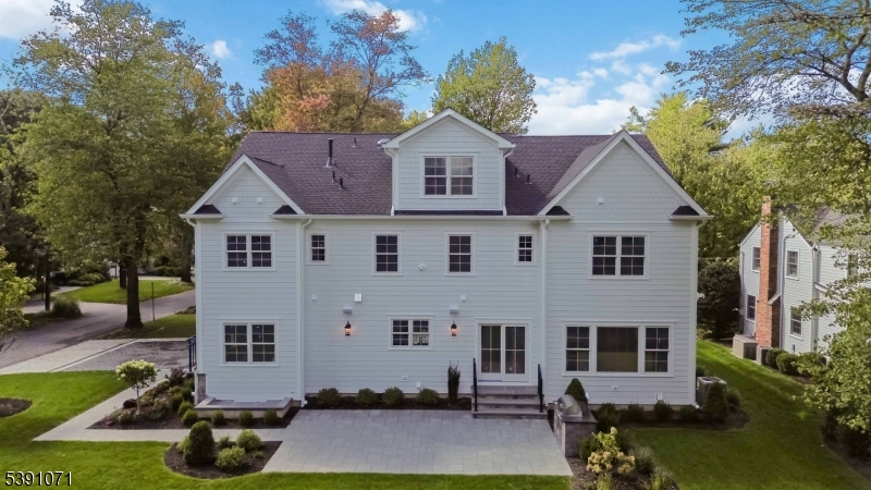 Upper Washington Avenue - Residential