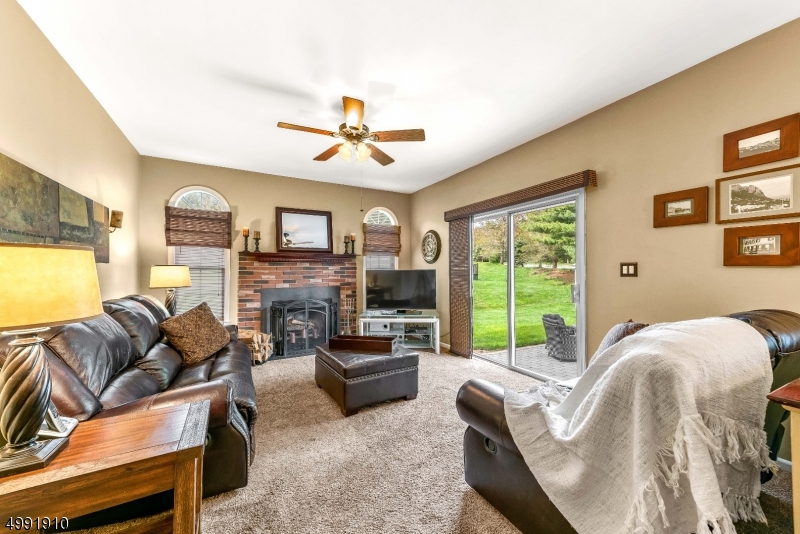 Poet's Peak - Residential