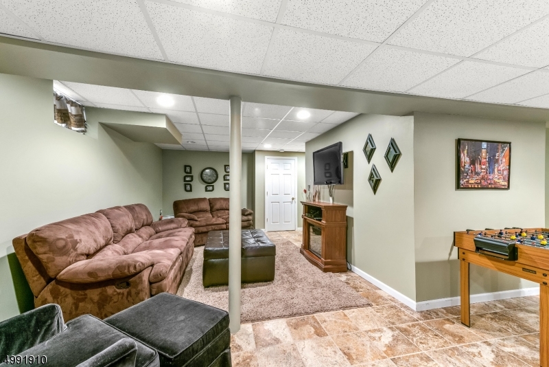Poet's Peak - Residential