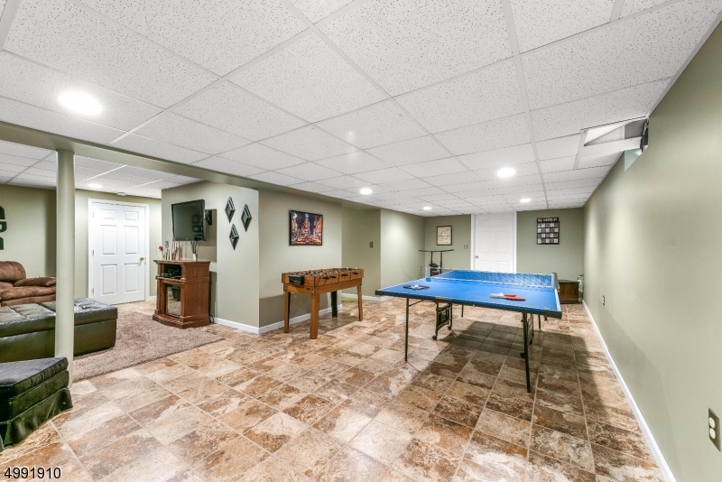 Poet's Peak - Residential