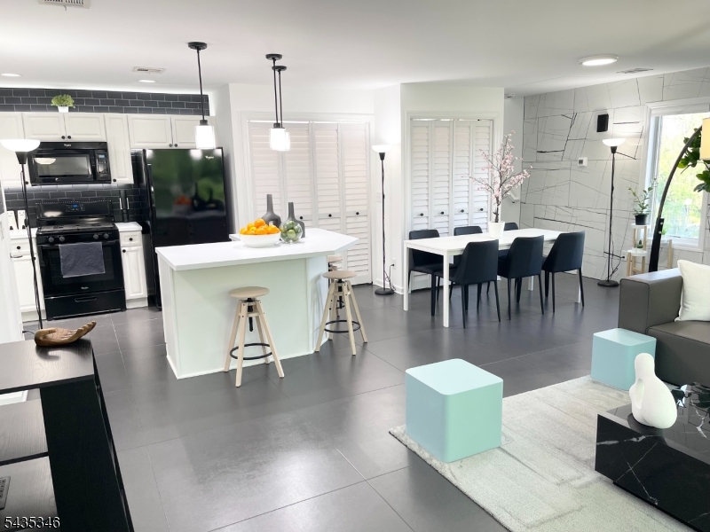 UNION VILLAGE - Residential Lease
