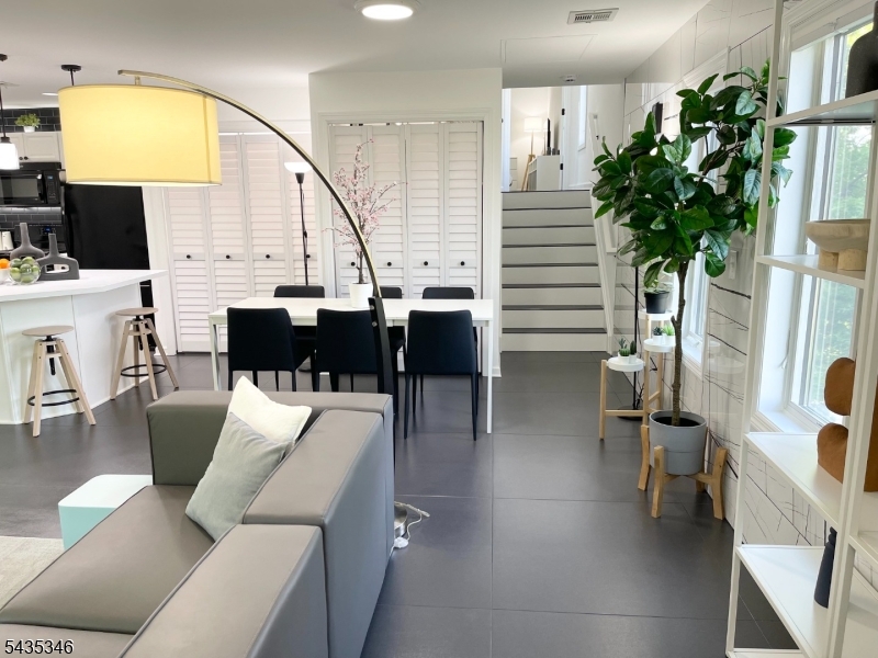 UNION VILLAGE - Residential Lease