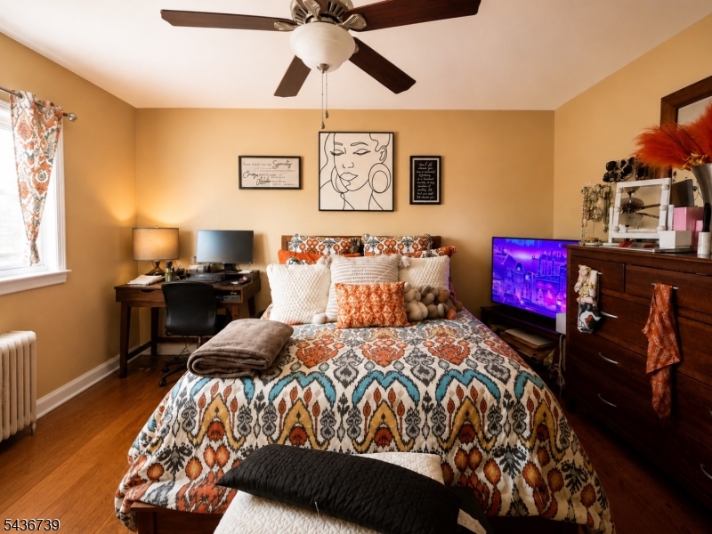 Hillcrest view condos - Residential