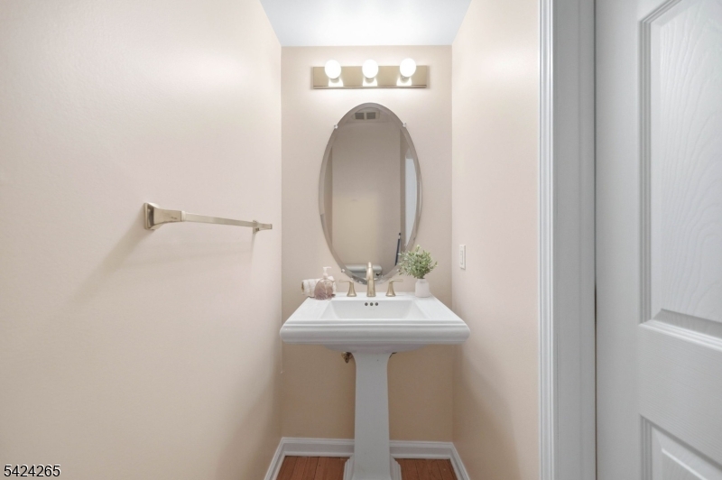 Cambridge Heights - Residential Lease