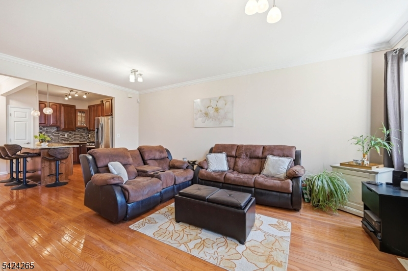 Cambridge Heights - Residential Lease