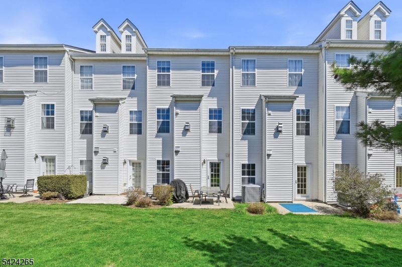 Cambridge Heights - Residential Lease
