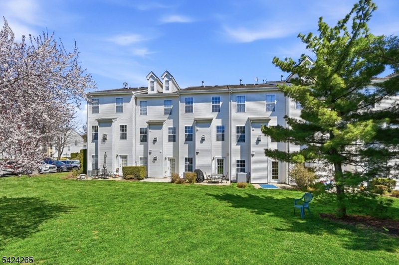 Cambridge Heights - Residential Lease