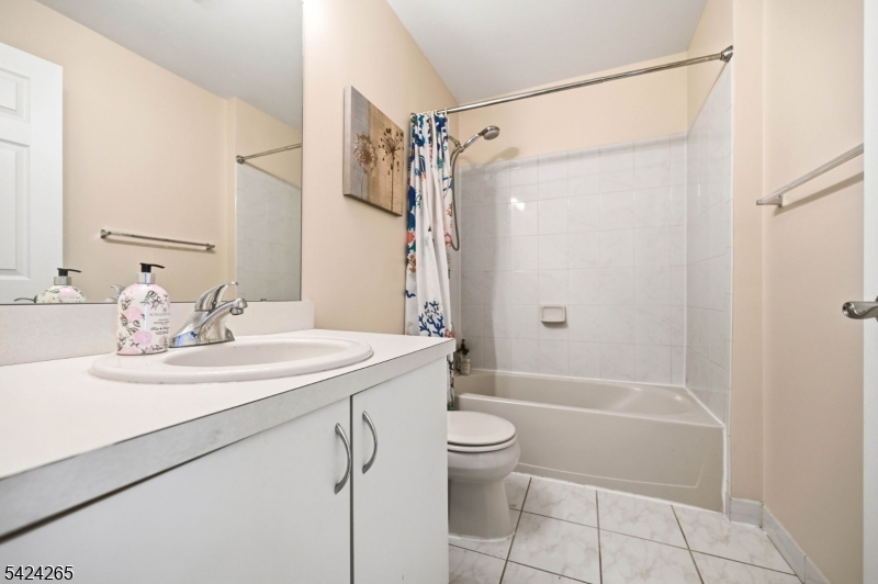 Cambridge Heights - Residential Lease