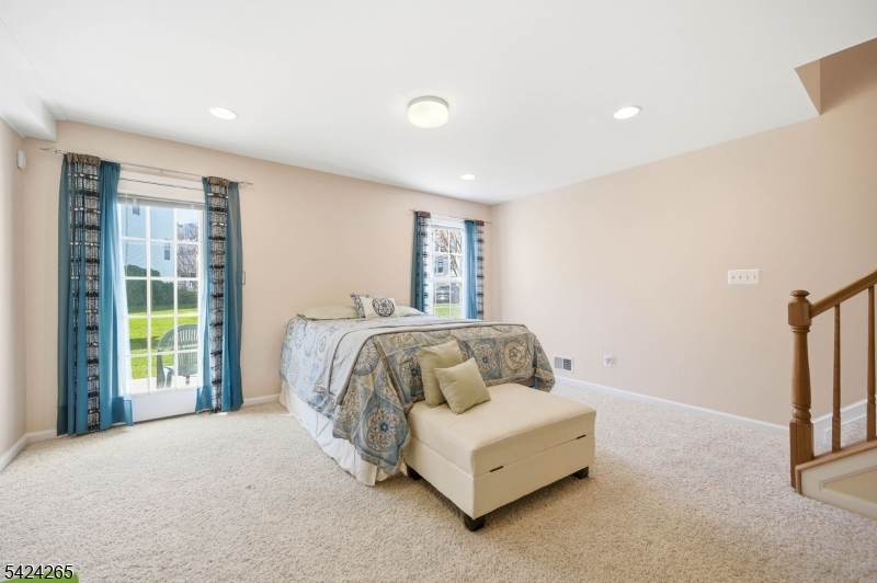 Cambridge Heights - Residential Lease