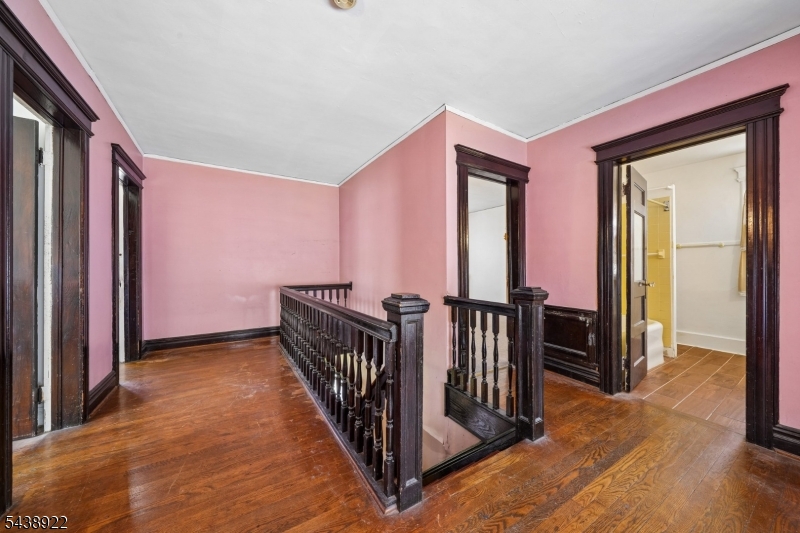 Clinton Hill - Residential Income