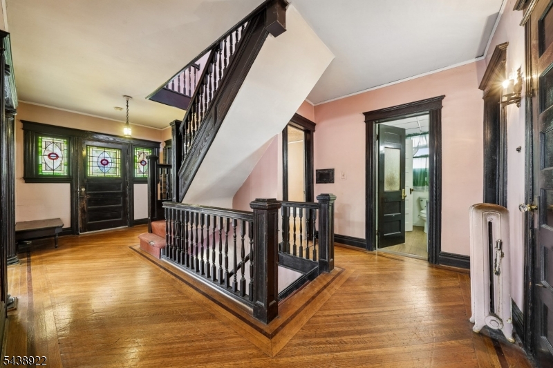 Clinton Hill - Residential Income