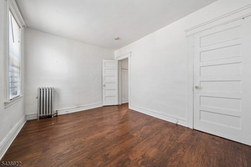 Clinton Hill - Residential Income