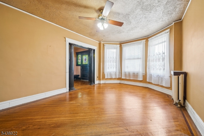 Clinton Hill - Residential Income