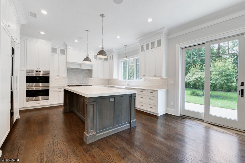 Rolling Hill - Residential