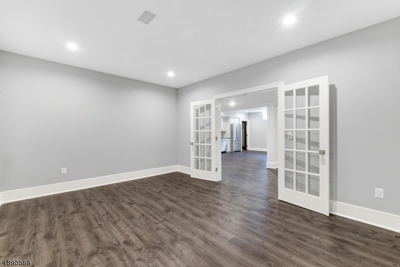 Rolling Hill - Residential
