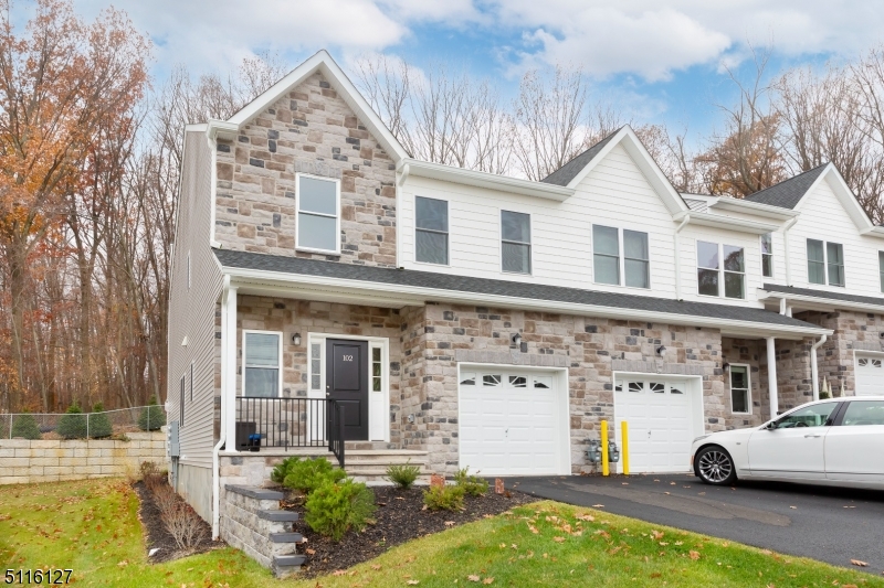 Mountain Way Estates - Residential Lease