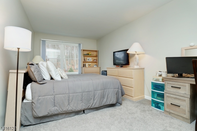 Mountain Way Estates - Residential Lease