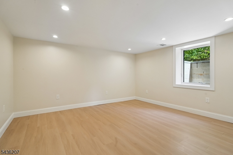 Lions Park - Residential