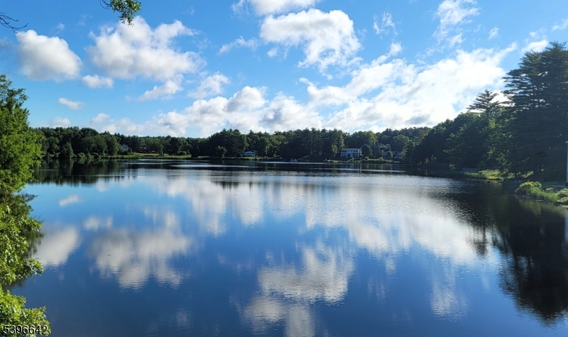 Holiday Lake - Residential