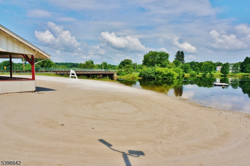 Holiday Lake - Residential