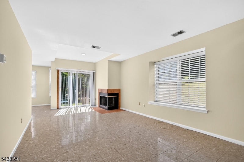 Montgomery Woods - Residential