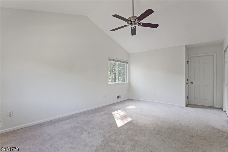 Country Oaks - Residential
