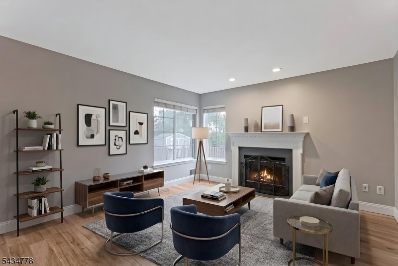 Country Oaks - Residential