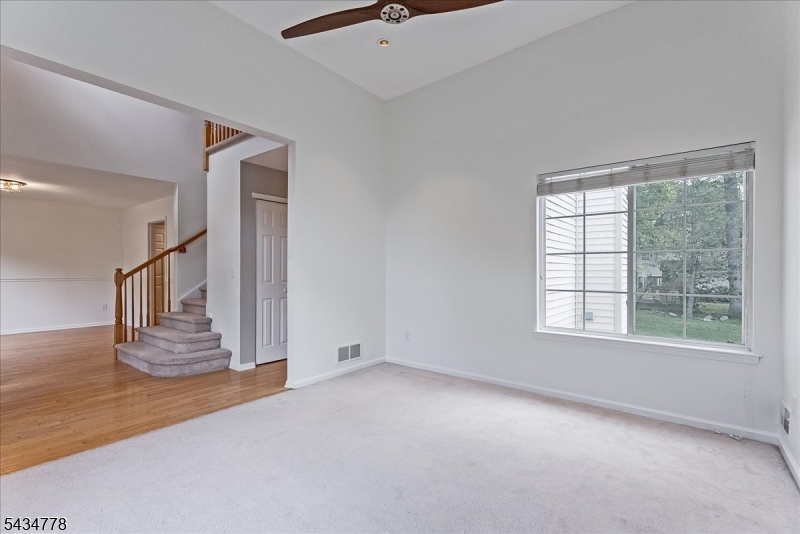 Country Oaks - Residential