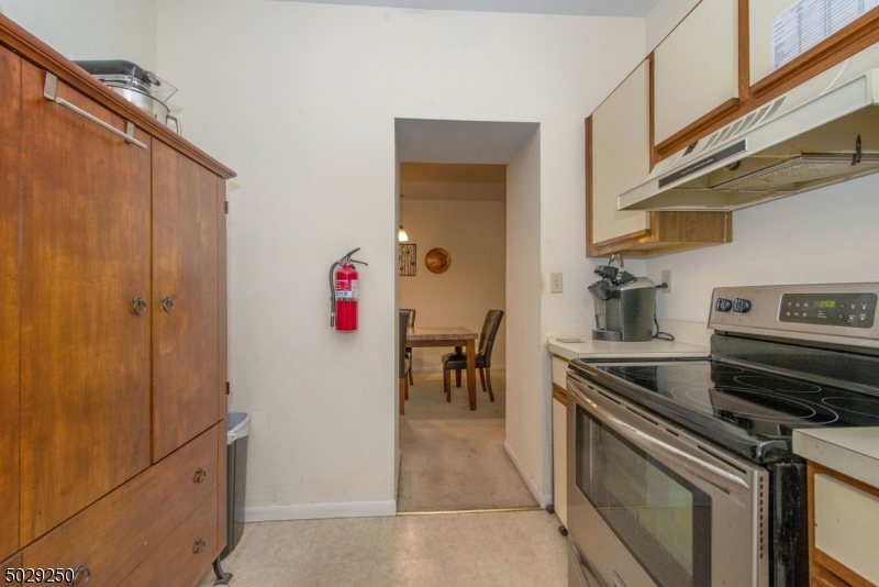 Schoolhouse Plaza - Residential